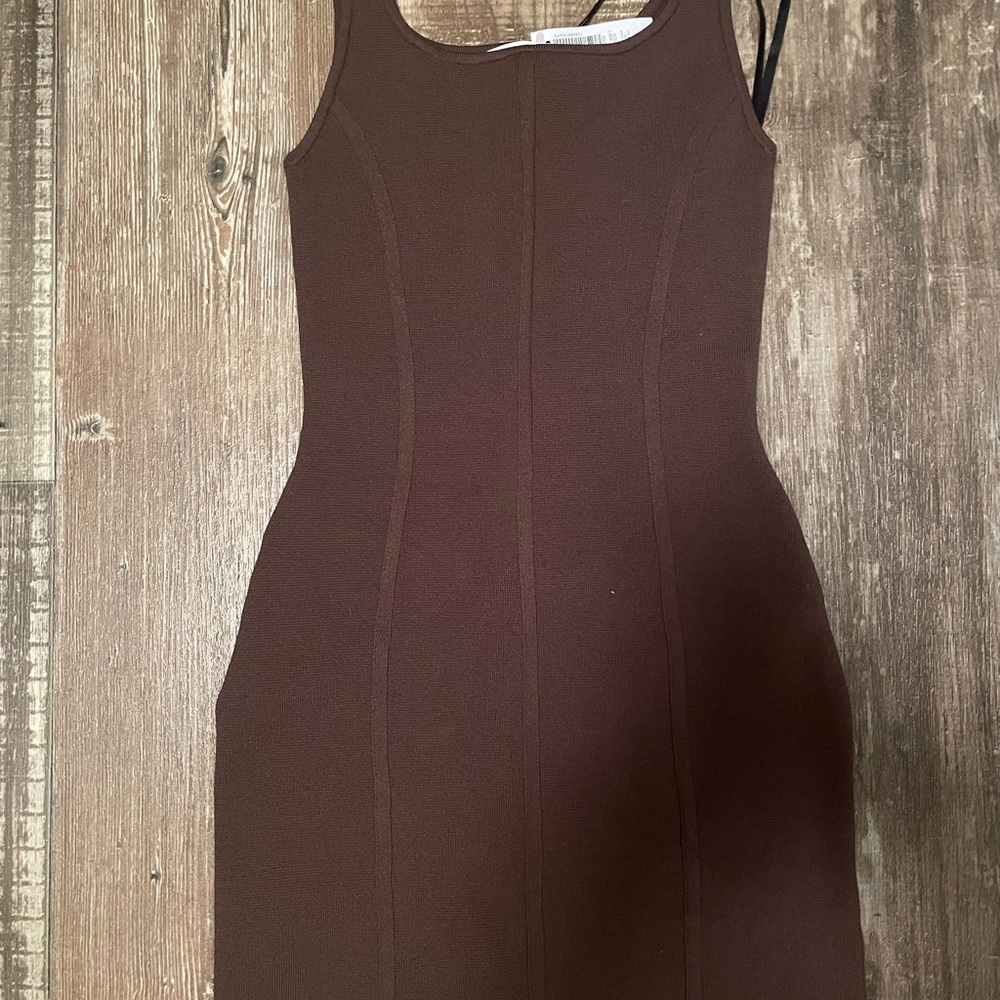 Elegant Brown Sleeveless Dress